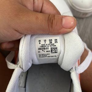 Platform Puma’s: Size 7W